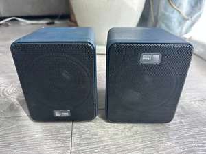 ꙮ Meyer Sound LARK Ultra Compact Active Speakers (NO POWER SUPPLY) - Picture 1 of 6