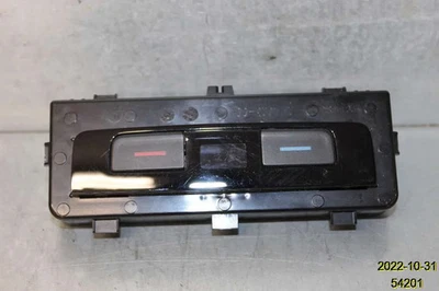 Centralina climatizzatore ORIGINALE VW PASSAT Estate (3G5, CB5) 2018 - Immagine 1 di 2