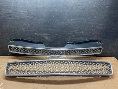 2007 to 2014 Chevrolet Tahoe Suburban Lower Upper Grill Grille Set Oem U7926 DG - Image 1 of 4
