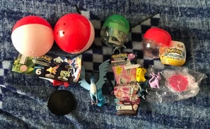 Gashapon Pokemon Figure Bundle Center Japan Tomy Bandai Espeon Latias Keyring - Picture 1 of 19
