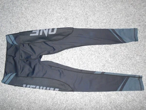 VENUM ONE WOMENS USA XS COMPRESSION FIT LEGGINGS PANTS                         - Picture 1 of 5