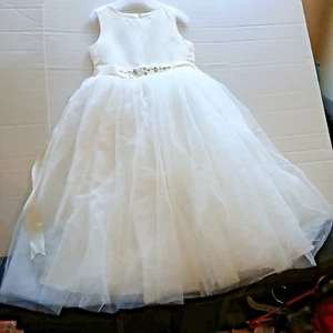 Tip Top Kids White Gown For any Little Girl. It Has Bling on Belt. Tulle Skirt, - Picture 1 of 11