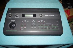 Yamaha TG33 - Bild 1 von 4