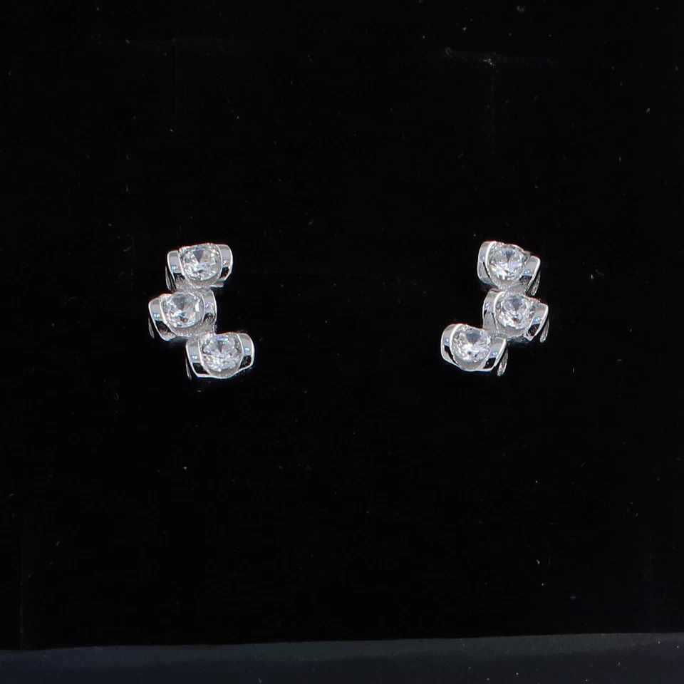 Orecchini trilogy in argento 925 con zirconi di classe A+++ - Immagine 1 di 1