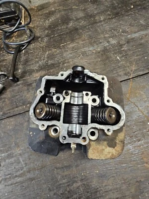 Suzuki Quad Sport LTF250 LT4WD 1989 1990 OEM culata Foto 1 de 4