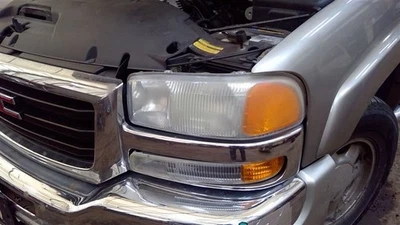 Faro izquierdo conductor compatible con camioneta Sierra 1500 99-06 5899505 Foto 1 de 4