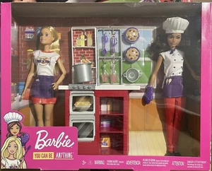 Barbie Carreras 2 Muñecas Set de Regalo Restaurante Italiano Chef y Camarera Juego Juguete - Imagen 1 de 4