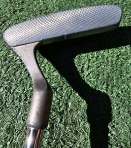 Dunlop Straight Arrow AS-3 Putter Right Handed Mid Flex Steel 35" - Picture 1 of 6