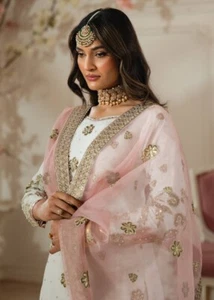 INDIAN PAKISTANI SALWAR KAMEEZ WEDDING PARTY WEAR DRESS BOLLYWOOD SUIT SHARARA - Picture 1 of 10