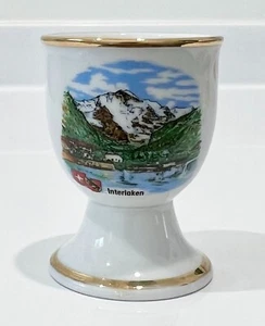Vintage INTERLAKEN Suiza Souvenir 2 1/2" UNA SOLA TAZA HUEVO Borde Dorado - Imagen 1 de 4
