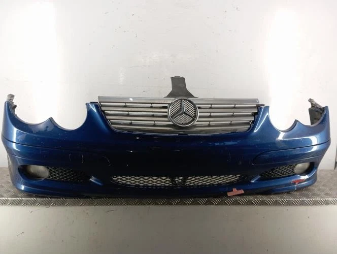 Pare choc avant MERCEDES CLASSE C 203 COUPE SPORT PHASE 1 2038854925 - Photo 1/4