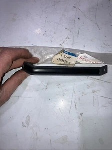 1983 - 1989 Volvo 740 760 ROOF JOINT MOULDING 1369555 Right Side Black New OEM - Picture 1 of 6