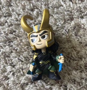 Funko Marvel Mystery Mini Thor Ragnarok LOKI Bobblehead Vinyl Figure - Picture 1 of 8