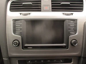 2016 VOLKSWAGEN GOLF MK7 CENTRE AIR VENTS WITH STEREO SURROUND TRIM - Picture 1 of 4