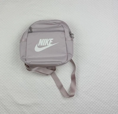 Nike Mujer Ropa Deportiva Futura Mini Mochila Platino Violeta Púrpura Talla Única Foto 1 de 4