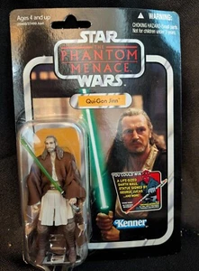 Star Wars La Minaccia Fantasma Qui-Gon Jinn VC75 perforato 2011 nuovo 3,75” nuovo con scatola - Foto 1 di 2