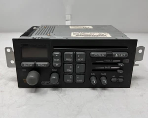 OEM GM CHEVROLET PONTIAC AM FM CD RADIO 16216572 W/THEFT LOCK AND FREE SHIPPING - Picture 1 of 4