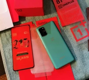 Smartphone OnePlus 8T 5G double SIM 12 Go RAM 256 Go ROM 6,55" original débloqué - Photo 1 sur 25