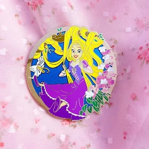 DSSH Princess Spring Swings Rapunzel LE 400 Disney Pin - Picture 1 of 9