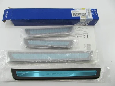 NUEVO - OEM 2WF45AB500NBC placas de desgaste del umbral de la puerta para Hyundai Santa Fe 2011-14 Foto 1 de 4
