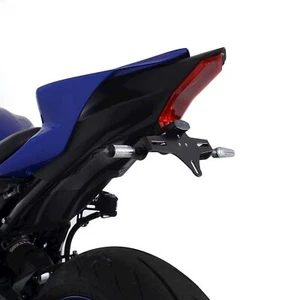 PORTATARGA R&G COMPATIBILE PER YAMAHA R7 2022 NERO LP0330BK - Imagen 1 de 3