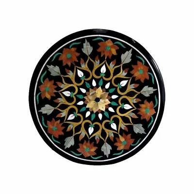 Mesa de centro negra con incrustaciones de piedra de 16" negra con forma redonda mesa esquinera de mármol Foto 1 de 4