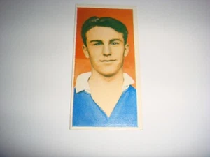  JIMMY GREAVES - X 2 COLOUR VARIATIONS PRIMROSE FOOTBALL FBSI ISSUE VG-EXC C1960 - Picture 1 of 4