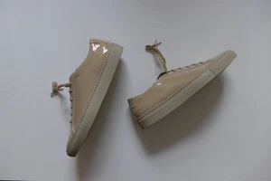 Common Projects Achilles Sneakers in Gloss Taupe, size 42 - BNWB, RRP £375 - Picture 1 of 10