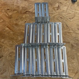 13 Pack STCT Simpson Strong-Tie STCT - Roof Truss Clips H 4.31 W 1.25in D1.75 - Picture 1 of 4