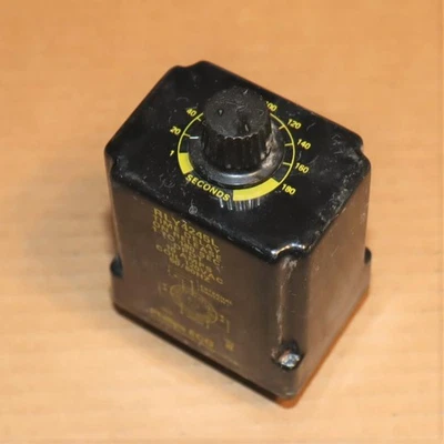 One Philips ECG RLY4245L Time Delay Relay - Image 1 of 2