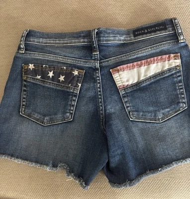 Pantalones cortos de mezclilla para mujer Rock & Republic bandera americana estrellas bolsillo talla 6  Foto 1 de 4