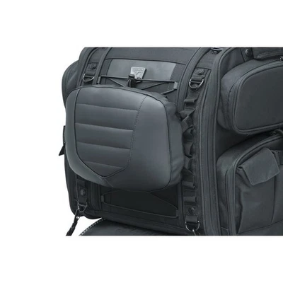 Almohadilla de respaldo de equipaje extraíble negra Kuryakyn - 5299 Foto 1 de 3