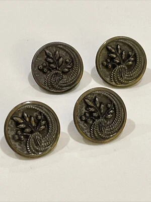 Juego de 4 botones de metal antiguos latón corte facetado acero ¡Hermoso lote! Foto 1 de 4