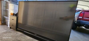Mitsubishi Projection TV WD-73842 - Picture 1 of 6
