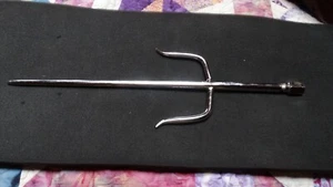 Octagon Metal Martial Arts Sai (silver 18") - Picture 1 of 2