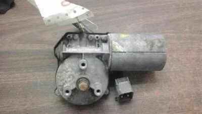 85 86 87 88 89 90 91 92 VOLVO 740 WINDSHIELD WIPER MTR ELECTROLUX 11413 - Image 1 of 2