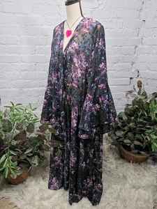 Kimono plumero caprichoso de hadas boho de gasa con clip tórrido 5X nuevo con etiquetas - Imagen 1 de 12