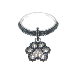 Anillo banda con dije de pata de ónix negro simulado de corte redondo de 2 quilates enchapado en oro blanco de 14 k - Imagen 1 de 10