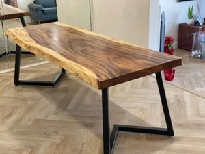 live edge wood dining table great for parties around the holidays - Picture 1 of 4
