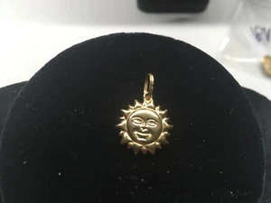 50 18K YELLOW GOLD PENDANT CHARM 1.8G SUN ROUND NECKLACE CHAIN SIGNED STAMPED - Picture 1 of 12