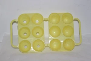 Vintage Yellow Jiggler Easter Egg Mold Jello textured pattern/ Broken Hinge - Picture 1 of 3