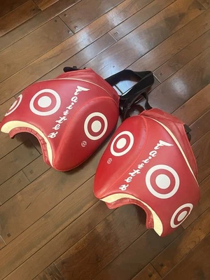 Equipo de boxeo Fairtex Sparring almohadillas para muslos TP3 Muay Thai protección de alta resistencia ROJO Foto 1 de 4