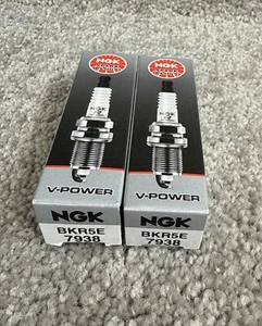 Pack of 2 NGK 7938 V-Power Spark Plugs BKR5E - Picture 1 of 2