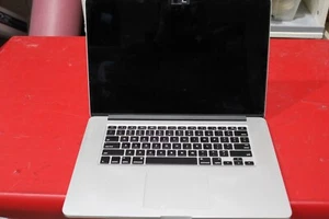 Apple MacBook Pro A1398 2012 15in i7 2.3GHz 8GB 256GB SSD BAD LCD! - Picture 1 of 5