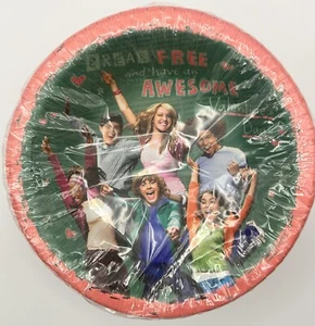 High School Musical Happy Valentine's Day Holiday Party 14 oz. Paper Bowls - Picture 1 of 1