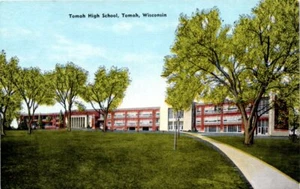 Vintage 1950s WI Postcard Tomah High School Tomah Wisconsin Unposted - Picture 1 of 2