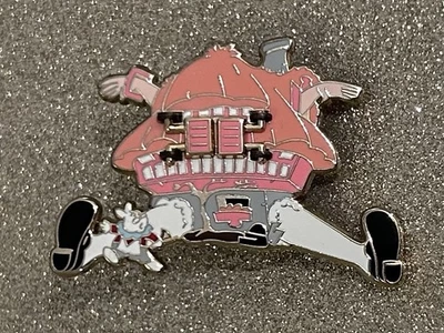 Alice Inside White Rabbit's House 2011 UK Disney Store LE 350 Pin Foto 1 de 4