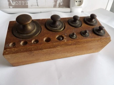 Ancienne boite de poids de balance 2 kg - Photo 1/2