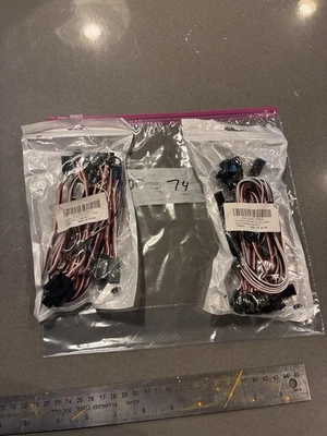 74. Gran Lote NOS Servo Extensiones Para Balsa Modelo Avión R/C Foto 1 de 4