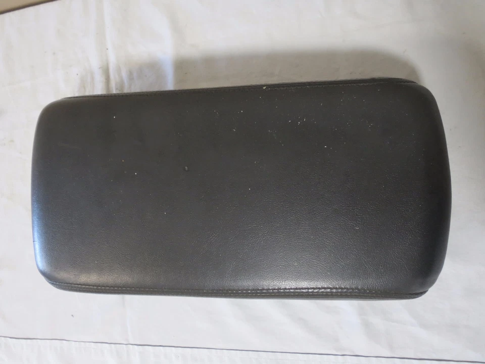 08-10 Dodge Charger 08-09 Chrysler 300 Avenger Magnum Arm Pad Rest DARK GREY OEM Foto 1 de 4